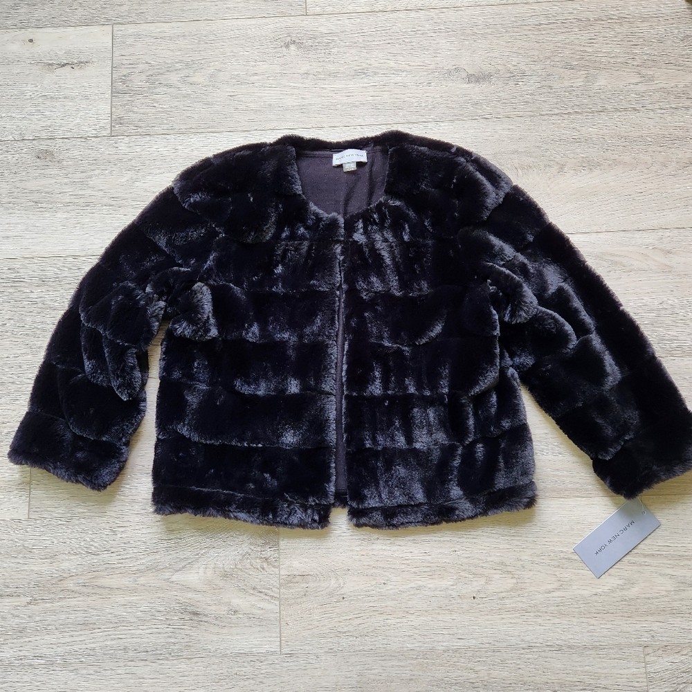 Marc New York Black Faux Fur Shrug Jacket Womens Small Round Neck 3/4 Sleeve